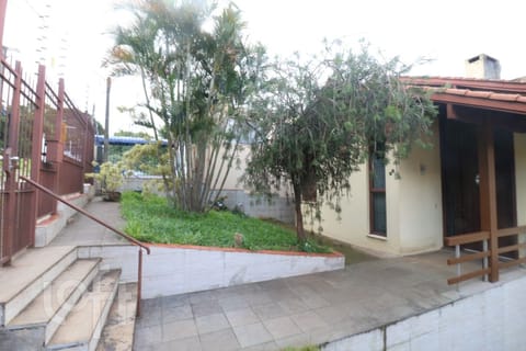 Image 41 - 230701